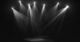 Ruotsinkielistä teatterikenttää tulee vahvistaa kokonaisvaltaisesti